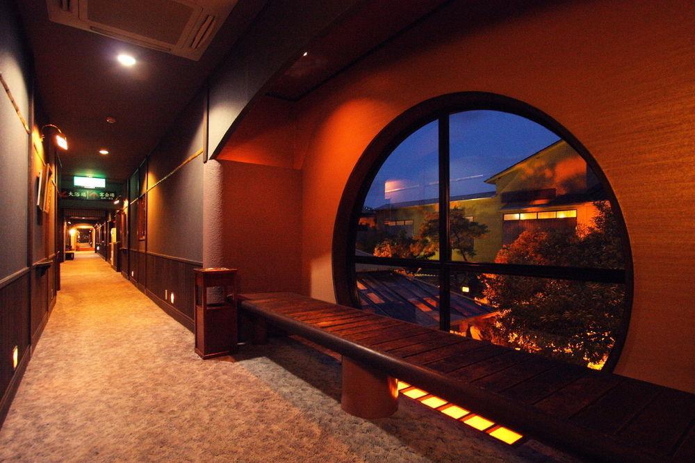 Yuraku Hotel Awara Екстер'єр фото