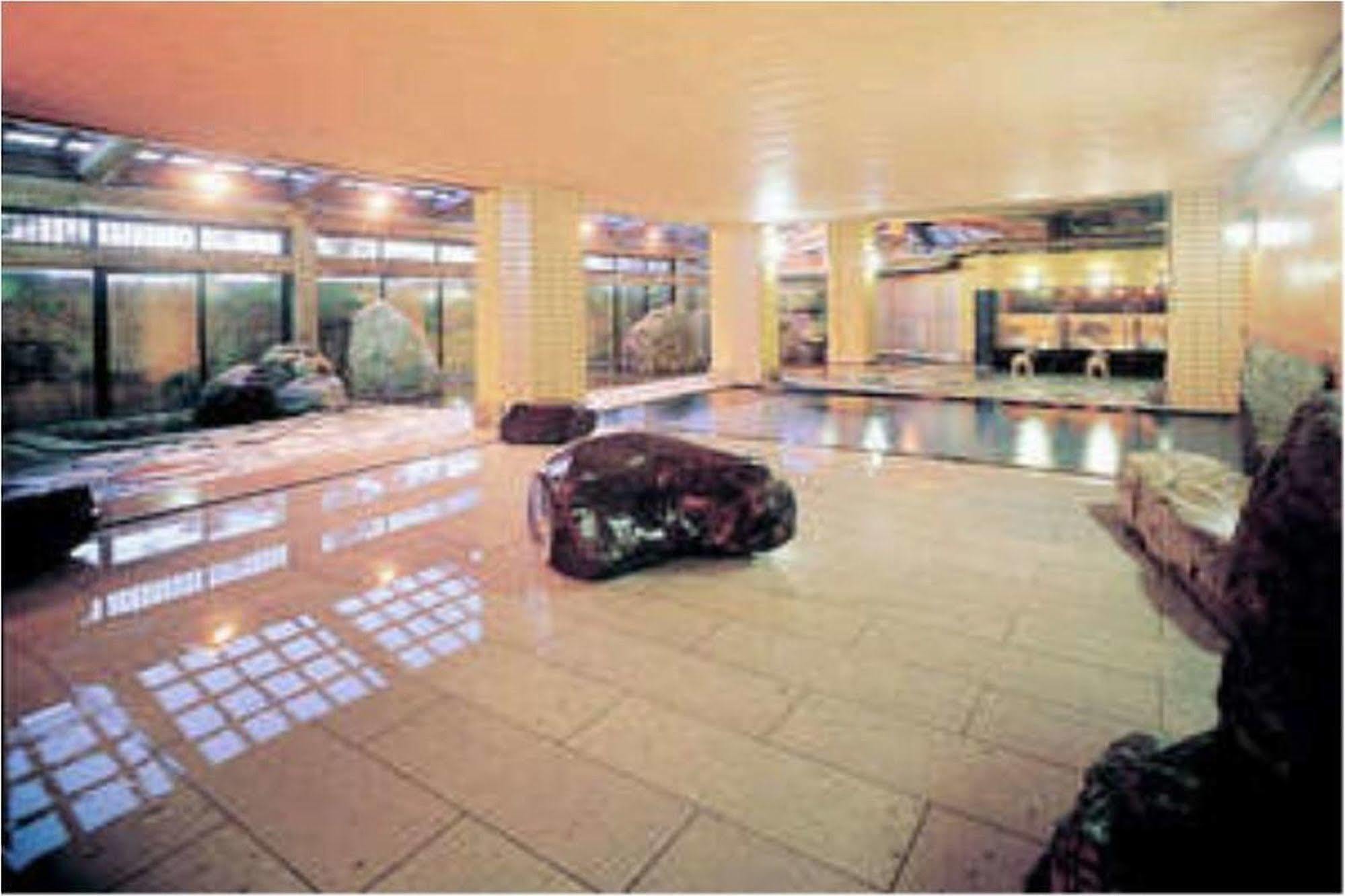 Yuraku Hotel Awara Екстер'єр фото